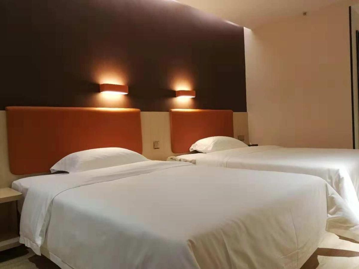 7Days Premium Dongguan Houjie Exhibition Center Shatian Branch Exterior foto